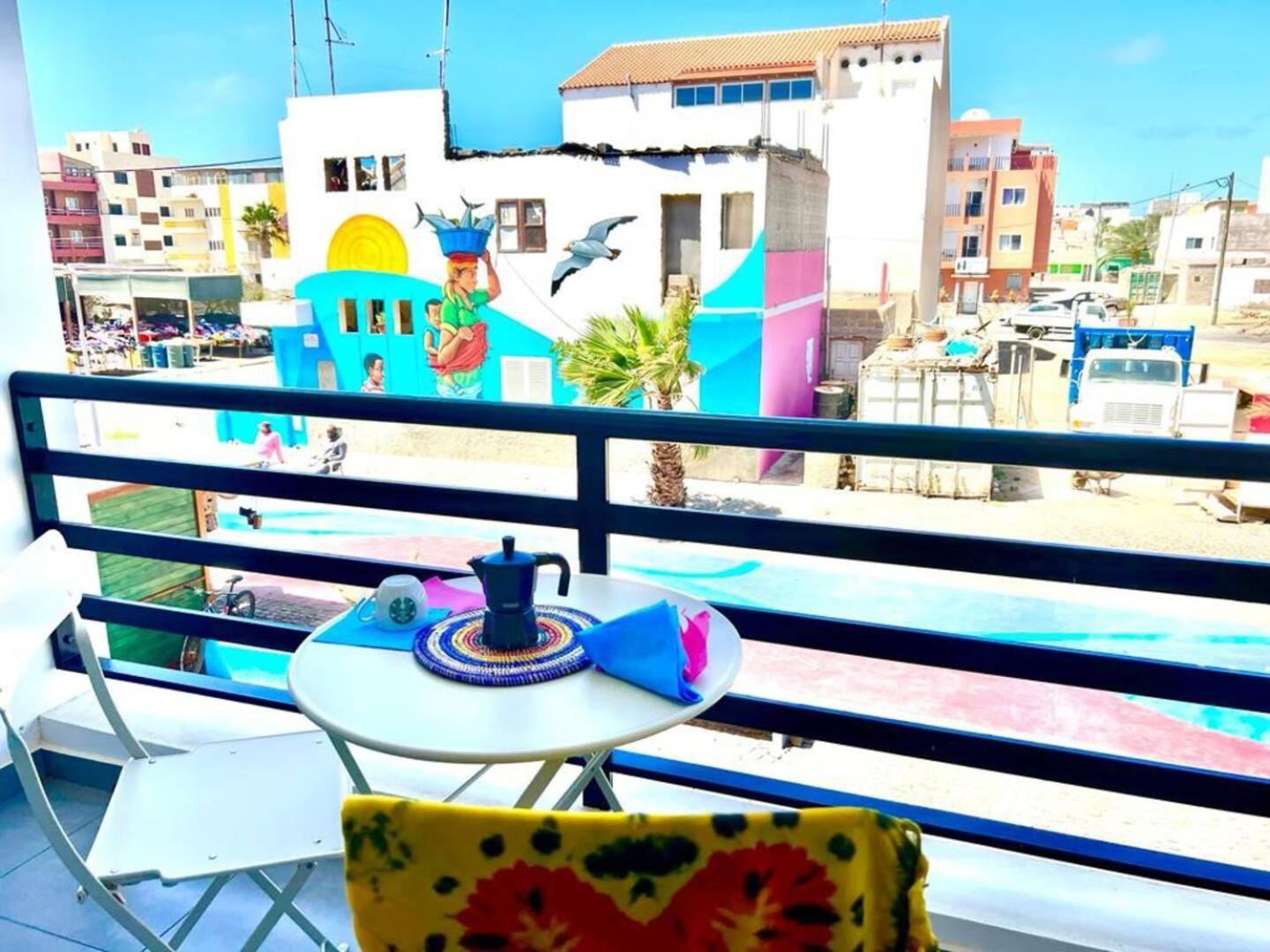 Animos! Apartments: Modern City & Beach Getaway for Nomads & Families Santa Maria Exterior photo